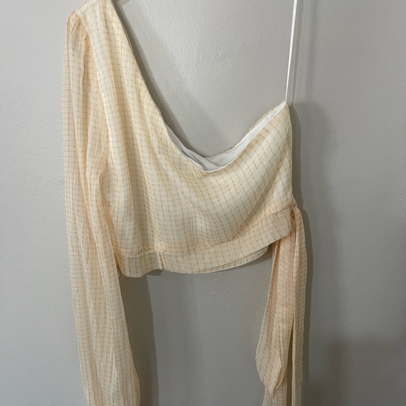 One shoulder long sleeve crop top - Picture 3 of 4